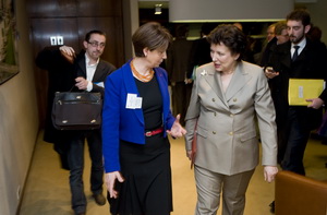 Journée d'étude au Palais du Luxembourg Paris le 3 Mars 2011.<br>En compagnie de Roseline Bachelot Journée d'étude au Palais du Luxembourg Paris le 3 Mars 2011.<br>En compagnie de Roseline Bachelot